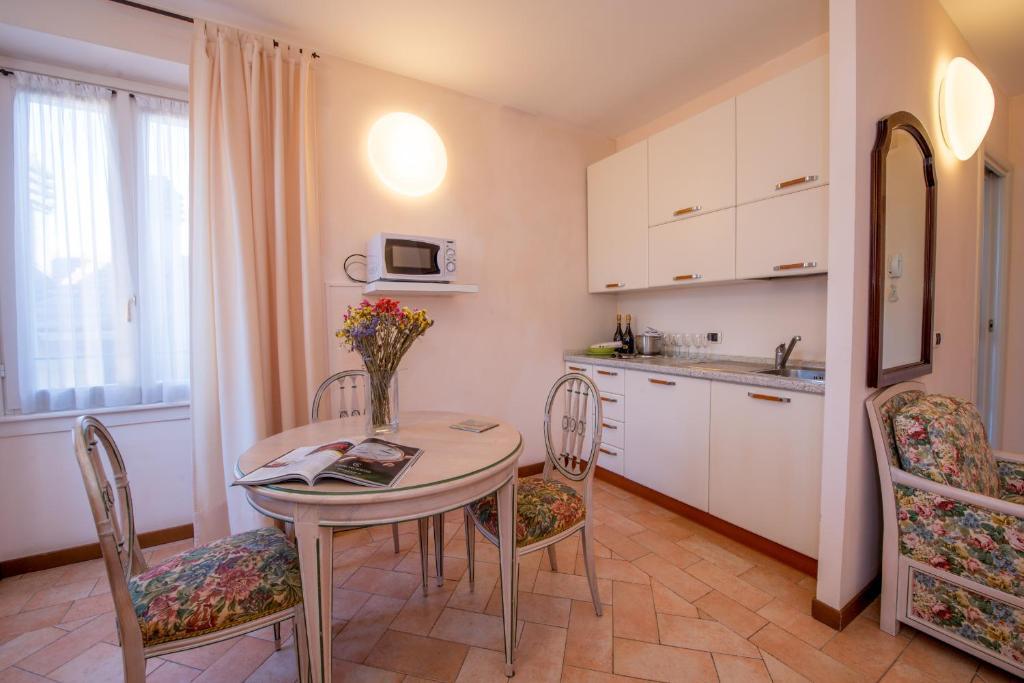 Residence La Limonera Беладжо Стая снимка